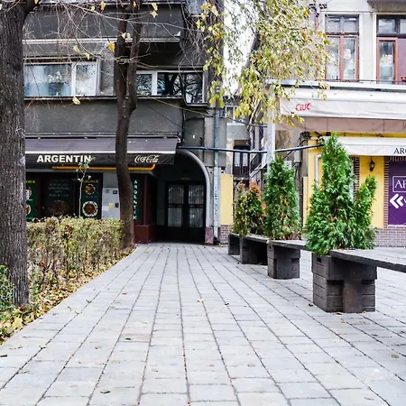 Апартаменти Joyfull Place *